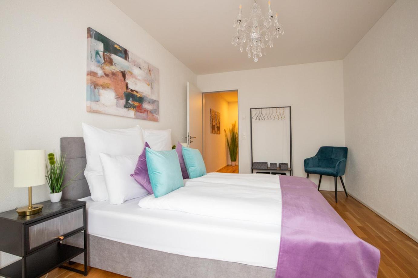 Special Einstein II Apartment Basel, Messe Kleinbasel 10-Star Luaran gambar