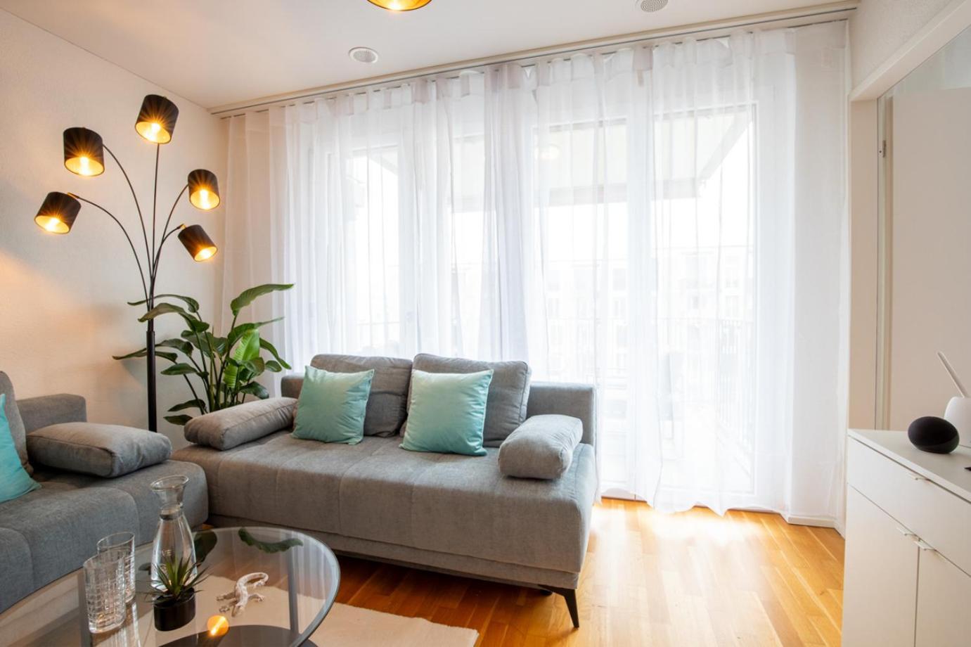 Special Einstein II Apartment Basel, Messe Kleinbasel 10-Star Luaran gambar