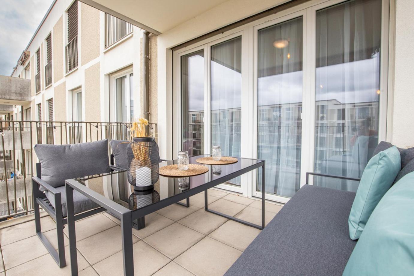 Special Einstein II Apartment Basel, Messe Kleinbasel 10-Star Luaran gambar